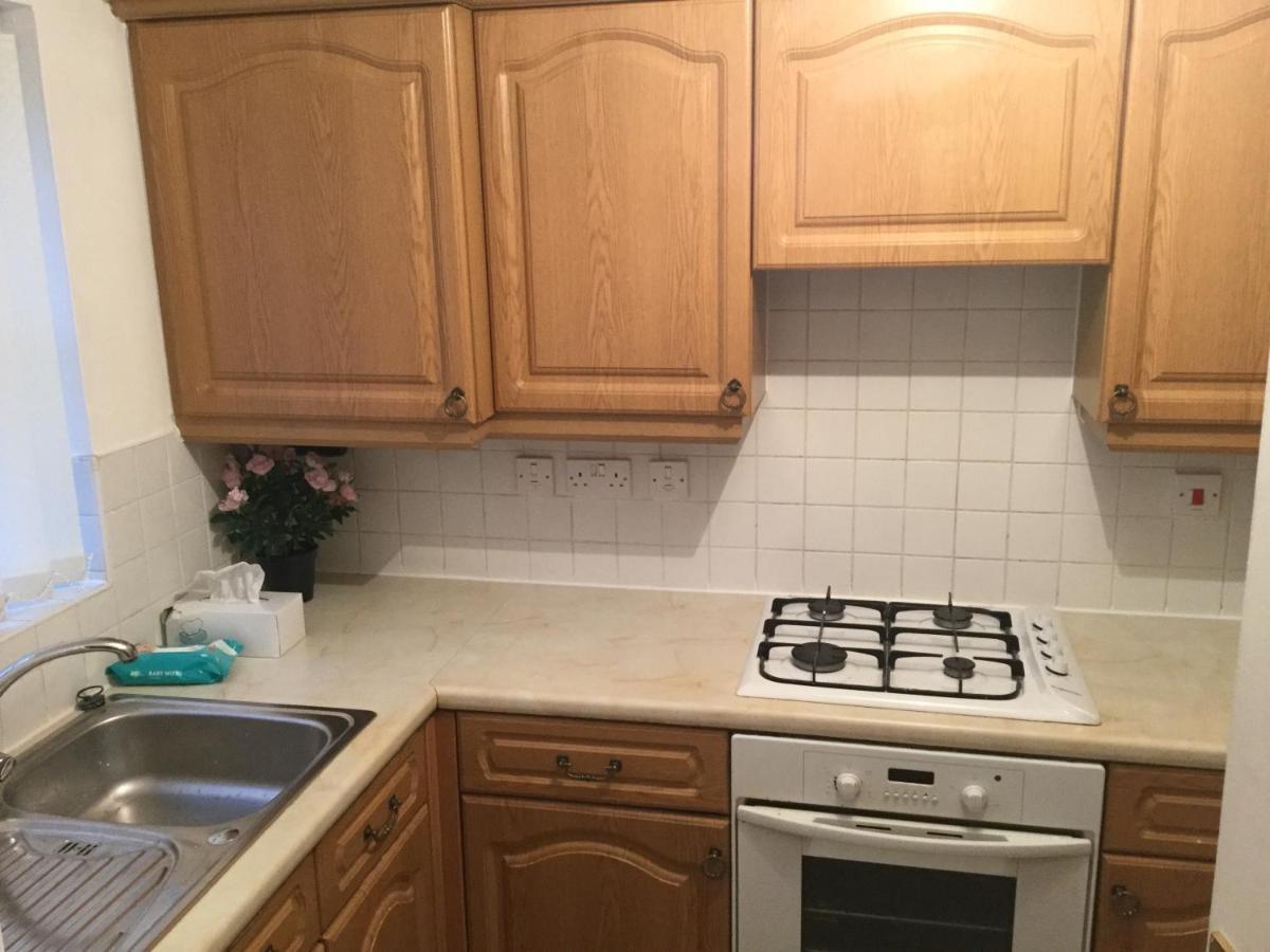 Quiet Residential Area Within Easy Reach Of Town Leilighet Manchester Eksteriør bilde